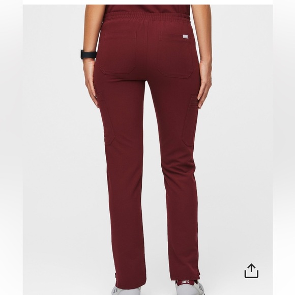 NWT FIGS burgundy Yola skinny pant, size M petite - Picture 2 of 3